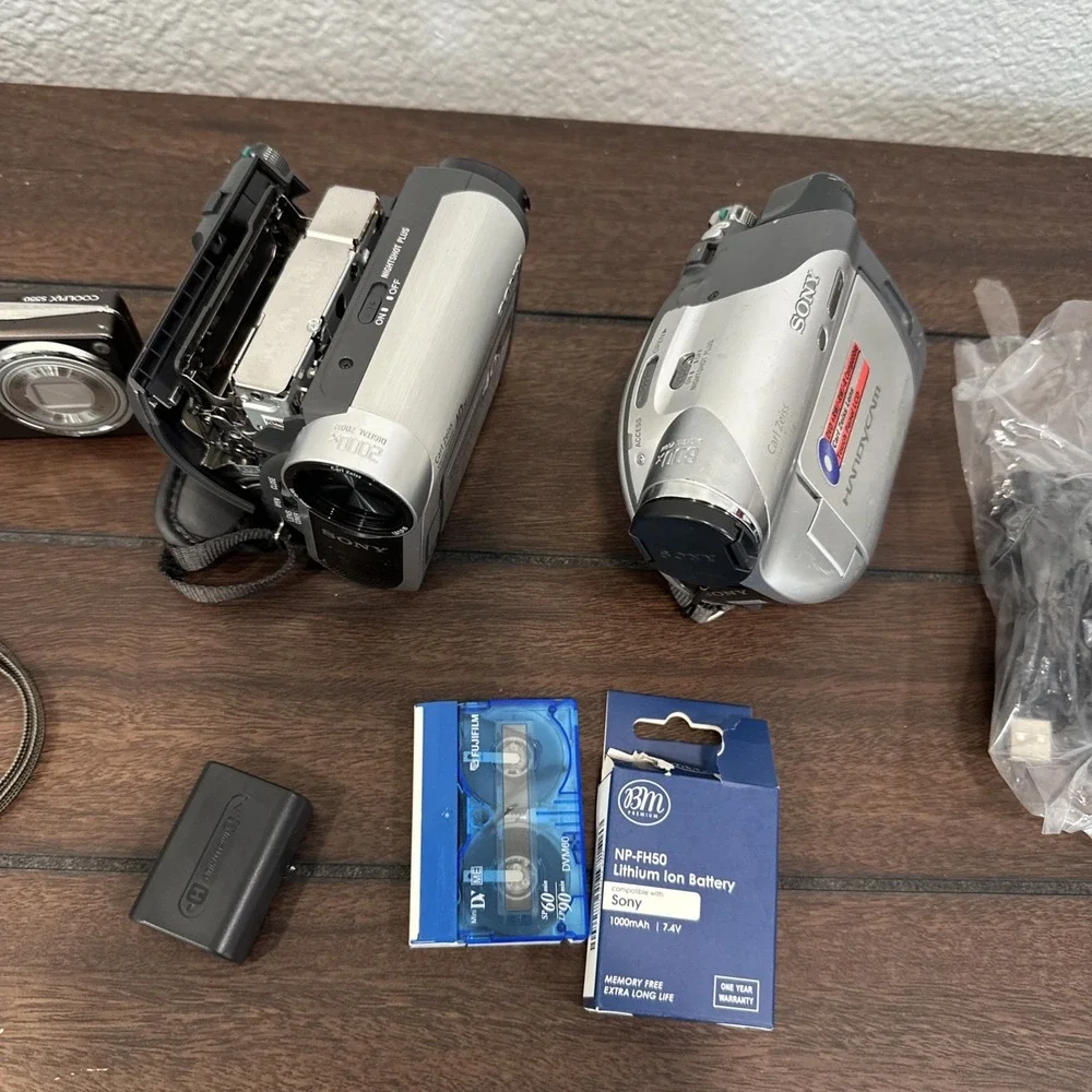 (Lot Of 3) Sony & Nikon For Parts Repair Camcorder Camera Untested Bundle